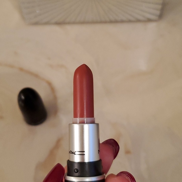 "Firework Like A Charm" M.A.C Mini Pouch/Lipstick - Picture 6 of 16